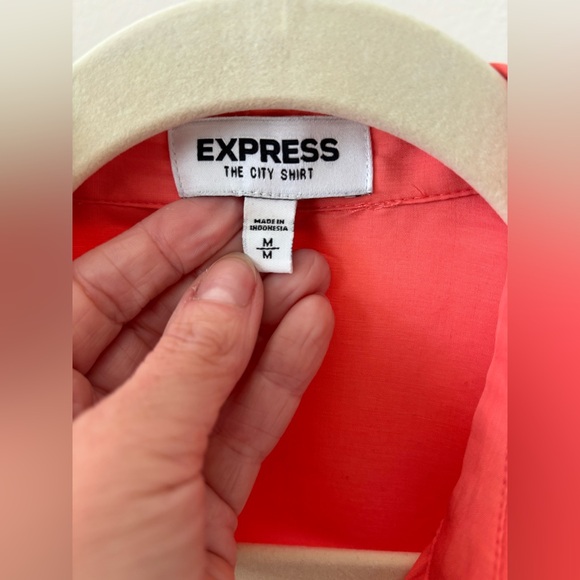 Express Button-up Blouse • Coral Pink • Collared • Medium • EUC! - Picture 3 of 9